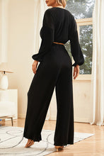 Load image into Gallery viewer, Round Neck Balloon Sleeves Top and Pants Set | Stylish and Comfortable
