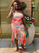 Load image into Gallery viewer, Tropical Ann Dress | Chic &amp; Comfortable Attire
