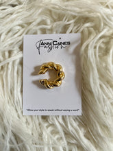 Load image into Gallery viewer, Cuff Non-Piercing Earrings | Stylish &amp; Comfortable Design
