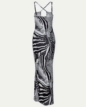 Load image into Gallery viewer, Twirling Ann Maxi Dress | Black &amp; White Chic Outfit
