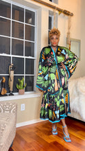 Load image into Gallery viewer, Captivated Ann Kaftan | Elegant &amp; Relaxed Style
