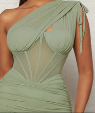 Load image into Gallery viewer, Dazzling Ann Dress | Stylish &amp; Elegant Attire
