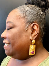 Load image into Gallery viewer, Vintage Square Earrings | Elegant &amp; Timeless Accessory
