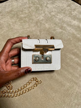 Load image into Gallery viewer, Mini Coin Purse | Compact and Practical Accessory
