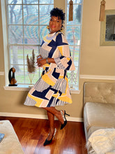 Load image into Gallery viewer, Flaring Work Ann Yellow Striped Pleated Dress
