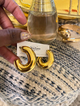 Load image into Gallery viewer, Bulb Earrings | Unique &amp; Elegant Jewelry
